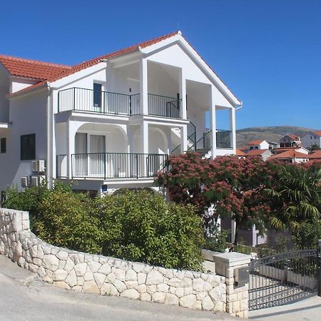Apartment Udovicic Trogir Exterior photo